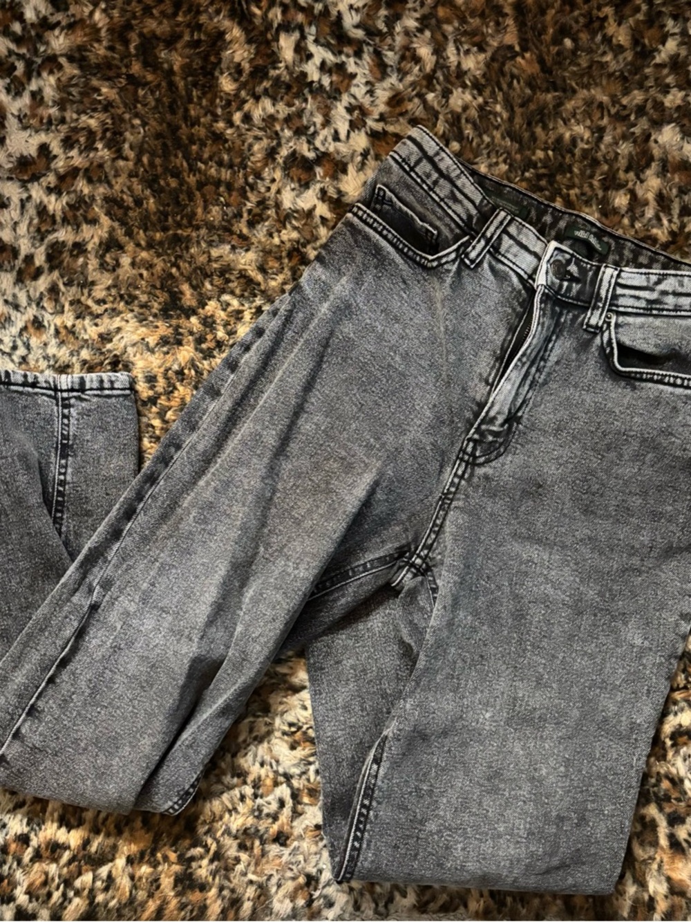 jeans